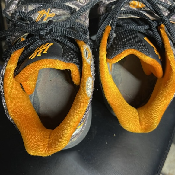 Nike Kyrie 5 Taco Camo Boys Size 7Y - Picture 9 of 12